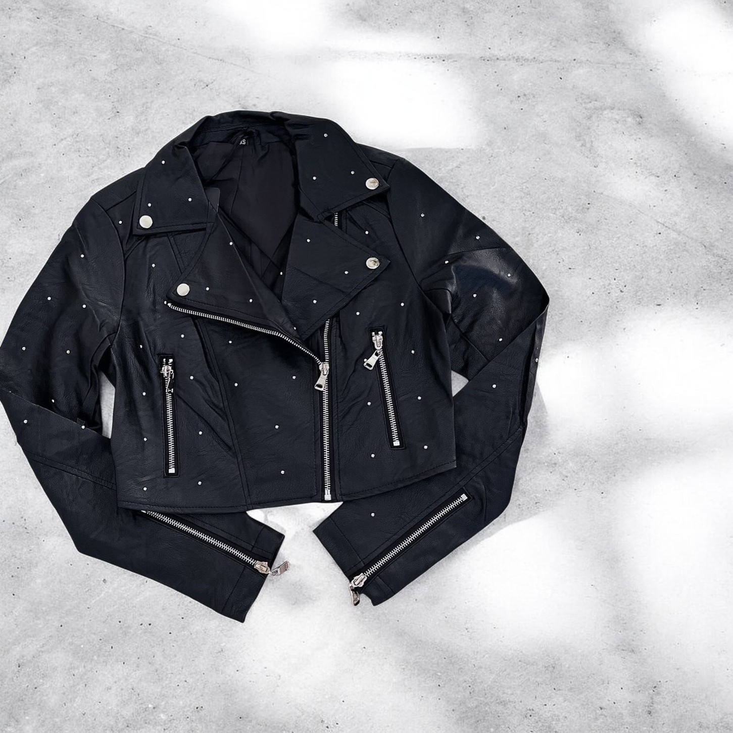 JACKET GALA DE TACHAS